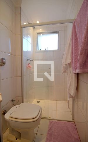 Apartamento para alugar com 127m², 3 quartos e 3 vagas Apartamento para alugar com 127m², 3 quartos e 3 vagasBanheiro da Suíte 1