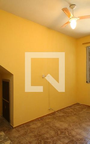Apartamento à venda com 90m², 1 quarto e 1 vagaQuarto