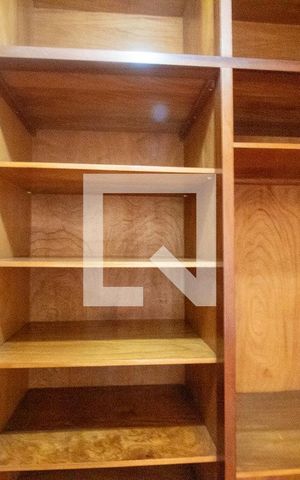 Apartamento à venda com 630m², 5 quartos e 5 vagas Apartamento à venda com 630m², 5 quartos e 5 vagasCloset da suíte 2