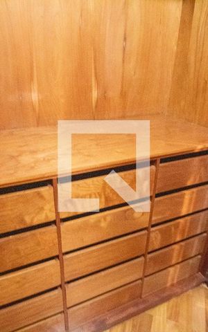Apartamento à venda com 630m², 5 quartos e 5 vagas Apartamento à venda com 630m², 5 quartos e 5 vagasCloset da suíte 2
