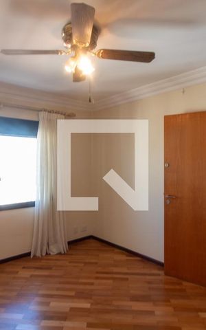 Apartamento à venda com 630m², 5 quartos e 5 vagas Apartamento à venda com 630m², 5 quartos e 5 vagasSuíte 1