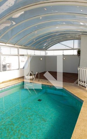 Apartamento à venda com 630m², 5 quartos e 5 vagas Apartamento à venda com 630m², 5 quartos e 5 vagasPiscina