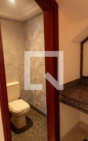Apartamento à venda com 630m², 5 quartos e 5 vagas Apartamento à venda com 630m², 5 quartos e 5 vagasLavabo