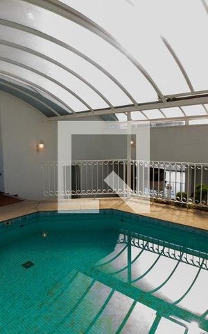 Apartamento à venda com 630m², 5 quartos e 5 vagas Apartamento à venda com 630m², 5 quartos e 5 vagasPiscina