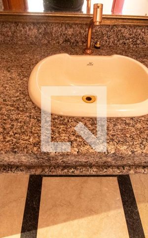 Apartamento à venda com 630m², 5 quartos e 5 vagas Apartamento à venda com 630m², 5 quartos e 5 vagasLavabo