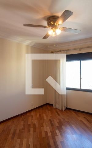 Apartamento à venda com 630m², 5 quartos e 5 vagas Apartamento à venda com 630m², 5 quartos e 5 vagasSuíte 1