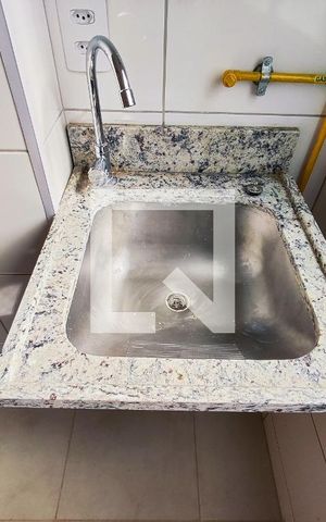 Apartamento para alugar com 46m², 2 quartos e 1 vaga Apartamento para alugar com 46m², 2 quartos e 1 vagaÁrea de Serviço - Tanque