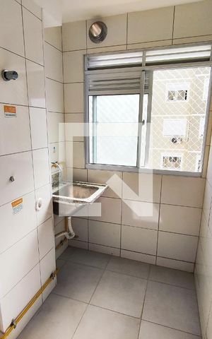 Apartamento para alugar com 46m², 2 quartos e 1 vaga Apartamento para alugar com 46m², 2 quartos e 1 vagaÁrea de Serviço