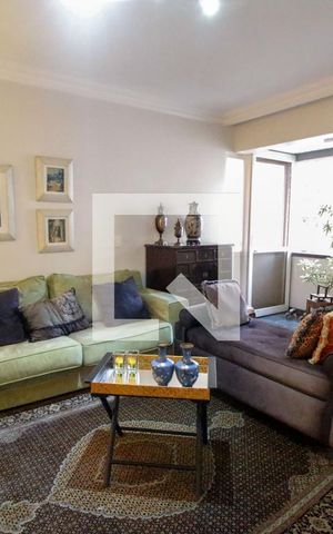 Apartamento à venda com 123m², 3 quartos e 2 vagas Apartamento à venda com 123m², 3 quartos e 2 vagasSala