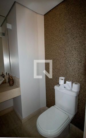Apartamento à venda com 123m², 3 quartos e 2 vagas Apartamento à venda com 123m², 3 quartos e 2 vagasBanheiro Sala