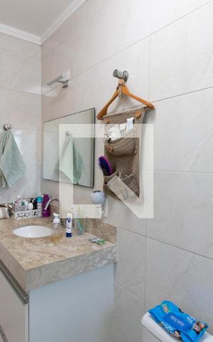 Casa à venda com 120m², 3 quartos e 2 vagas Casa à venda com 120m², 3 quartos e 2 vagasBanheiro do Quarto 1