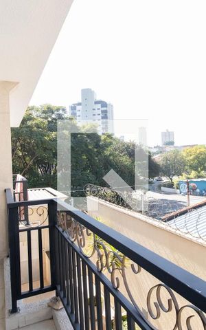 Casa à venda com 120m², 3 quartos e 2 vagas Casa à venda com 120m², 3 quartos e 2 vagasSacada