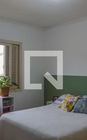 Casa à venda com 231m², 3 quartos e 4 vagas Casa à venda com 231m², 3 quartos e 4 vagasQuarto Suíte