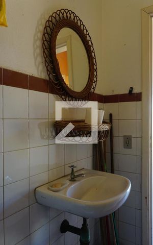 Casa à venda com 297m², 6 quartos e 4 vagasBanheiro de Serviço