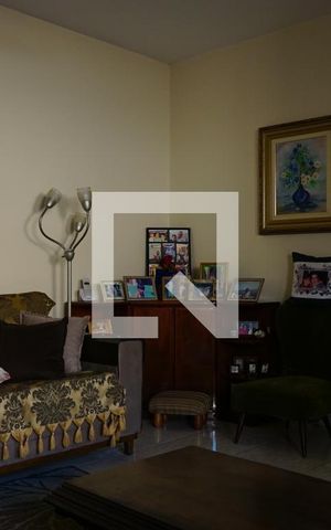 Casa à venda com 297m², 6 quartos e 4 vagasSala