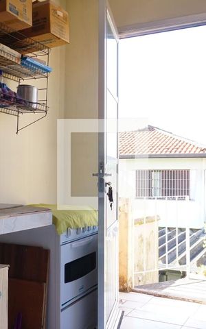 Casa à venda com 297m², 6 quartos e 4 vagasQuarto de Serviço