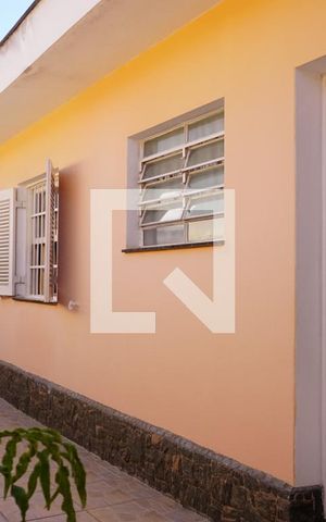 Casa à venda com 297m², 6 quartos e 4 vagasÁrea Externa