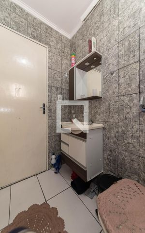 Casa à venda com 125m², 3 quartos e 4 vagas Casa à venda com 125m², 3 quartos e 4 vagasBanheiro
