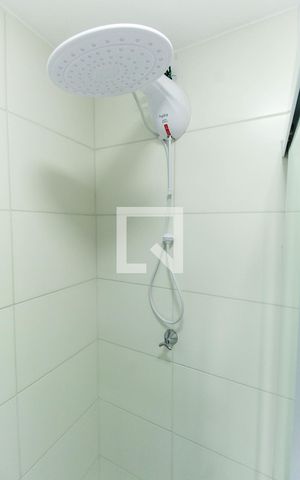 Apartamento para alugar com 37m², 2 quartos e sem vaga Apartamento para alugar com 37m², 2 quartos e sem vagaBanheiro