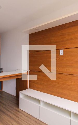 Apartamento para alugar com 37m², 2 quartos e sem vaga Apartamento para alugar com 37m², 2 quartos e sem vagaSala