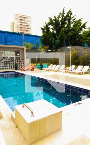 Apartamento para alugar com 37m², 2 quartos e sem vaga Apartamento para alugar com 37m², 2 quartos e sem vagaÁrea comum - Piscina