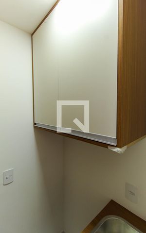 Apartamento para alugar com 37m², 2 quartos e sem vaga Apartamento para alugar com 37m², 2 quartos e sem vagaÁrea de Serviço