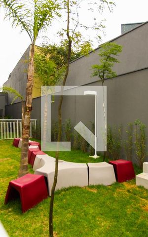 Apartamento para alugar com 37m², 2 quartos e sem vaga Apartamento para alugar com 37m², 2 quartos e sem vagaEspaço Pet