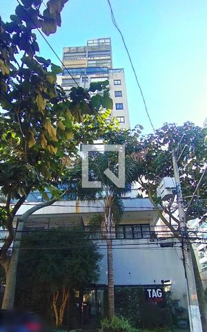 Studio à venda com 81m², 1 quarto e 1 vaga Studio à venda com 81m², 1 quarto e 1 vagaÁrea comum