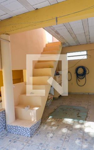 Casa à venda com 180m², 2 quartos e 1 vaga Casa à venda com 180m², 2 quartos e 1 vagaGaragem