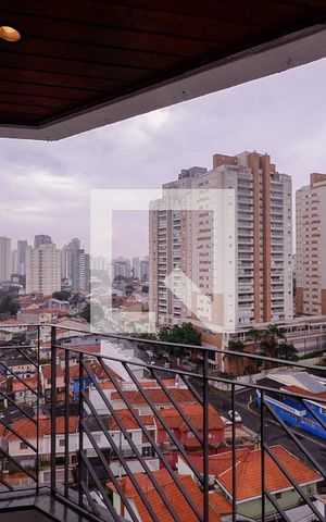 Apartamento à venda com 61m², 2 quartos e 2 vagas Apartamento à venda com 61m², 2 quartos e 2 vagasVaranda