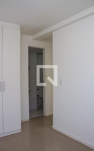 Apartamento à venda com 80m², 2 quartos e 2 vagasSuíte