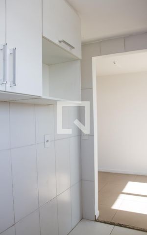 Apartamento à venda com 80m², 2 quartos e 2 vagasCozinha