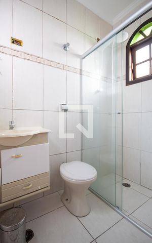 Casa à venda com 250m², 3 quartos e 2 vagas Casa à venda com 250m², 3 quartos e 2 vagasBanheiro da Suíte 3