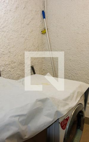 Casa à venda com 1200m², 6 quartos e 7 vagas Casa à venda com 1200m², 6 quartos e 7 vagasÁrea de Serviço
