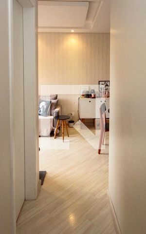 Apartamento à venda com 45m², 2 quartos e 1 vaga Apartamento à venda com 45m², 2 quartos e 1 vagaCorredor