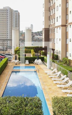 Apartamento à venda com 45m², 2 quartos e 1 vaga Apartamento à venda com 45m², 2 quartos e 1 vagaÁrea comum - Piscina