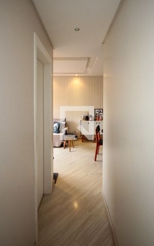 Apartamento à venda com 45m², 2 quartos e 1 vaga Apartamento à venda com 45m², 2 quartos e 1 vagaCorredor