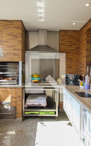 Apartamento à venda com 421m², 4 quartos e 6 vagas Apartamento à venda com 421m², 4 quartos e 6 vagasVaranda gourmet