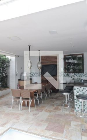 Apartamento à venda com 421m², 4 quartos e 6 vagasÁrea comum - Churrasqueira