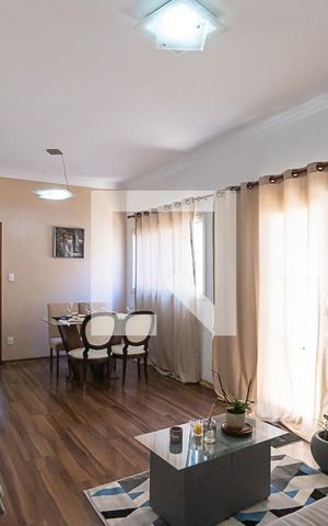 Casa à venda com 265m², 3 quartos e 2 vagas Casa à venda com 265m², 3 quartos e 2 vagasSala