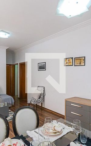 Casa à venda com 265m², 3 quartos e 2 vagas Casa à venda com 265m², 3 quartos e 2 vagasSala