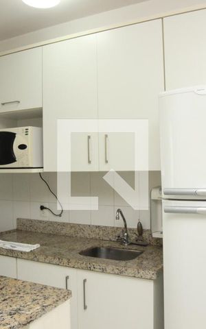 Apartamento à venda com 67m², 2 quartos e 2 vagasCozinha