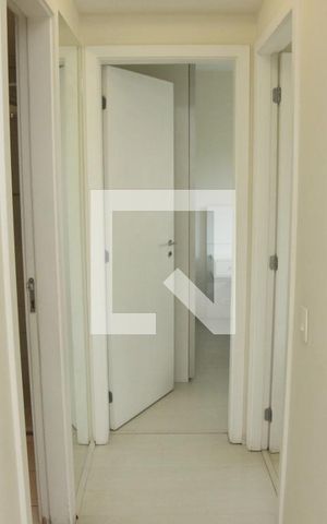 Apartamento à venda com 67m², 2 quartos e 2 vagasBanheiro Corredor