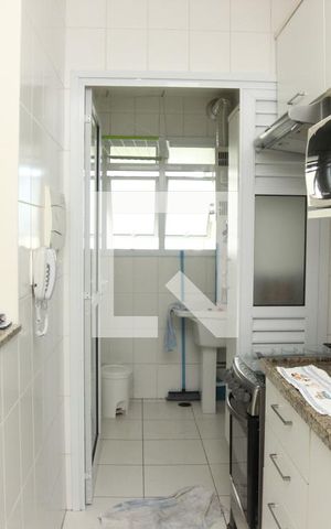 Apartamento à venda com 67m², 2 quartos e 2 vagasCozinha