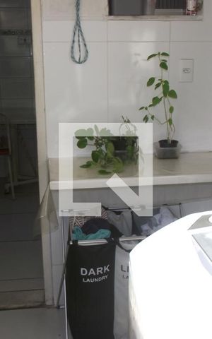 Apartamento à venda com 100m², 3 quartos e sem vagaÁrea de Serviço