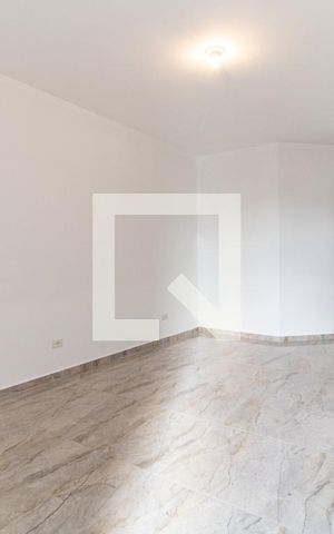 Casa à venda com 200m², 3 quartos e 4 vagas Casa à venda com 200m², 3 quartos e 4 vagasSuíte 1