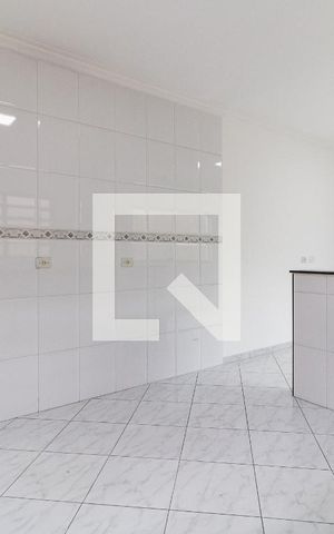 Casa à venda com 200m², 3 quartos e 4 vagas Casa à venda com 200m², 3 quartos e 4 vagasCozinha