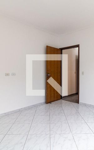 Casa à venda com 200m², 3 quartos e 4 vagas Casa à venda com 200m², 3 quartos e 4 vagasCozinha