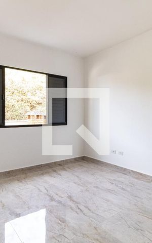 Casa à venda com 200m², 3 quartos e 4 vagas Casa à venda com 200m², 3 quartos e 4 vagasSuíte 2