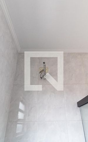 Casa à venda com 200m², 3 quartos e 4 vagas Casa à venda com 200m², 3 quartos e 4 vagasBanheiro da Suíte 1